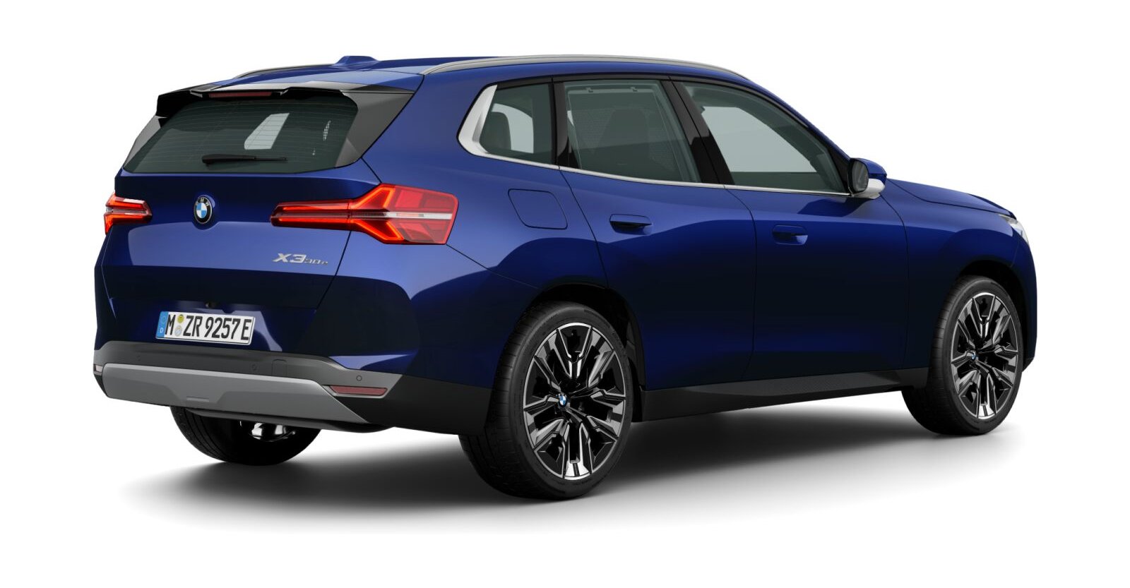 BMW BMW X in Blau von hinten