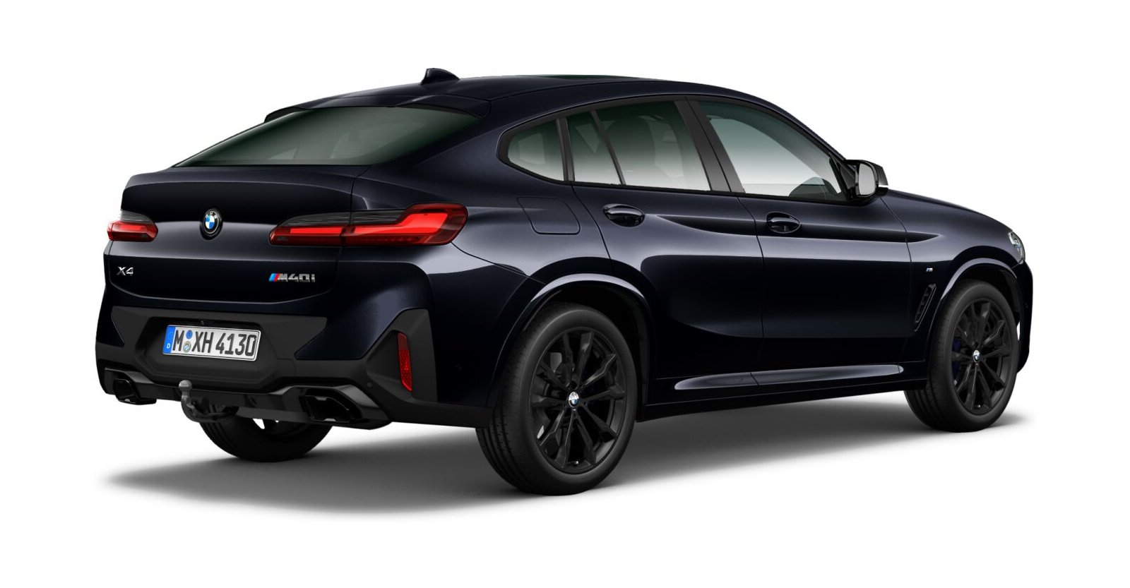 BMW BMW X in Schwarz von hinten