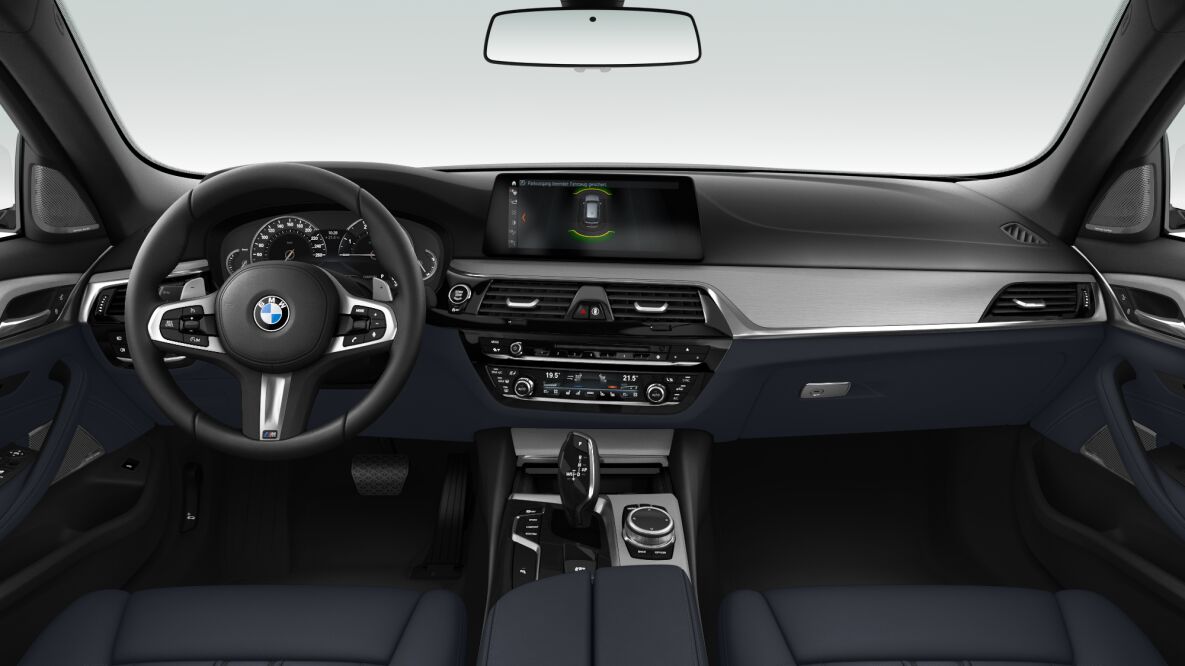 BMW BMW 5er im Innenraum von vorne BMW BMW 5er im Innenraum von vorne