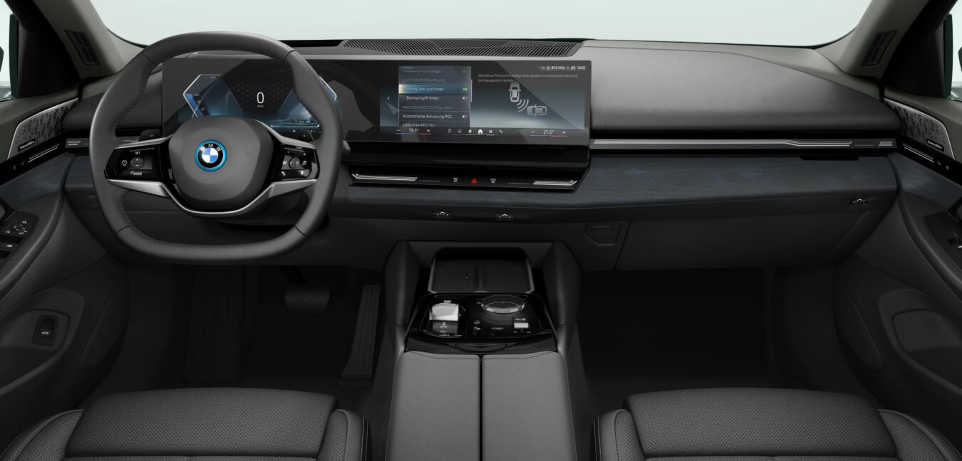 BMW BMW 5er im Innenraum von vorne BMW BMW 5er im Innenraum von vorne