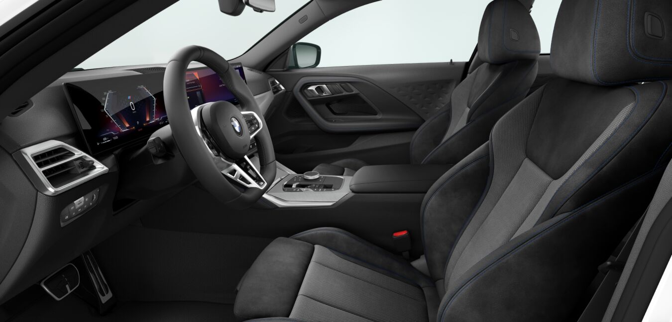 BMW BMW 2er im Innenraum seitlich BMW BMW 2er im Innenraum seitlich