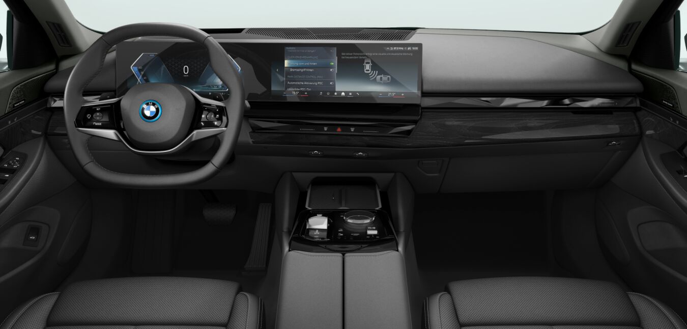BMW BMW 5er im Innenraum von vorne BMW BMW 5er im Innenraum von vorne