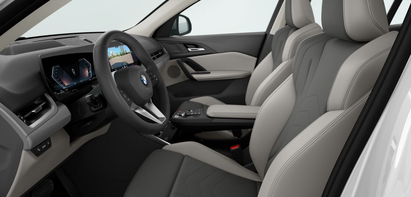 BMW BMW X im Innenraum seitlich