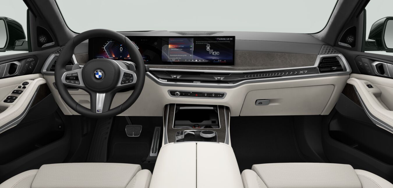BMW BMW X im Innenraum von vorne
