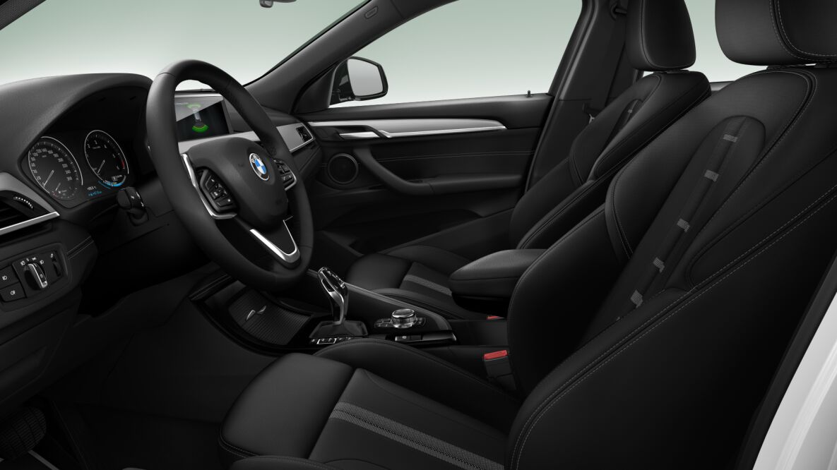 BMW BMW X im Innenraum seitlich BMW BMW X im Innenraum seitlich