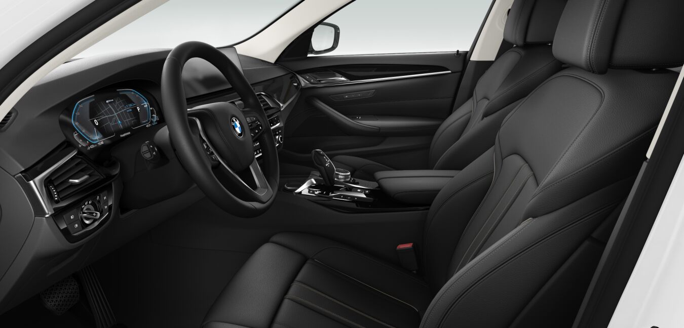 BMW BMW 5er im Innenraum seitlich BMW BMW 5er im Innenraum seitlich