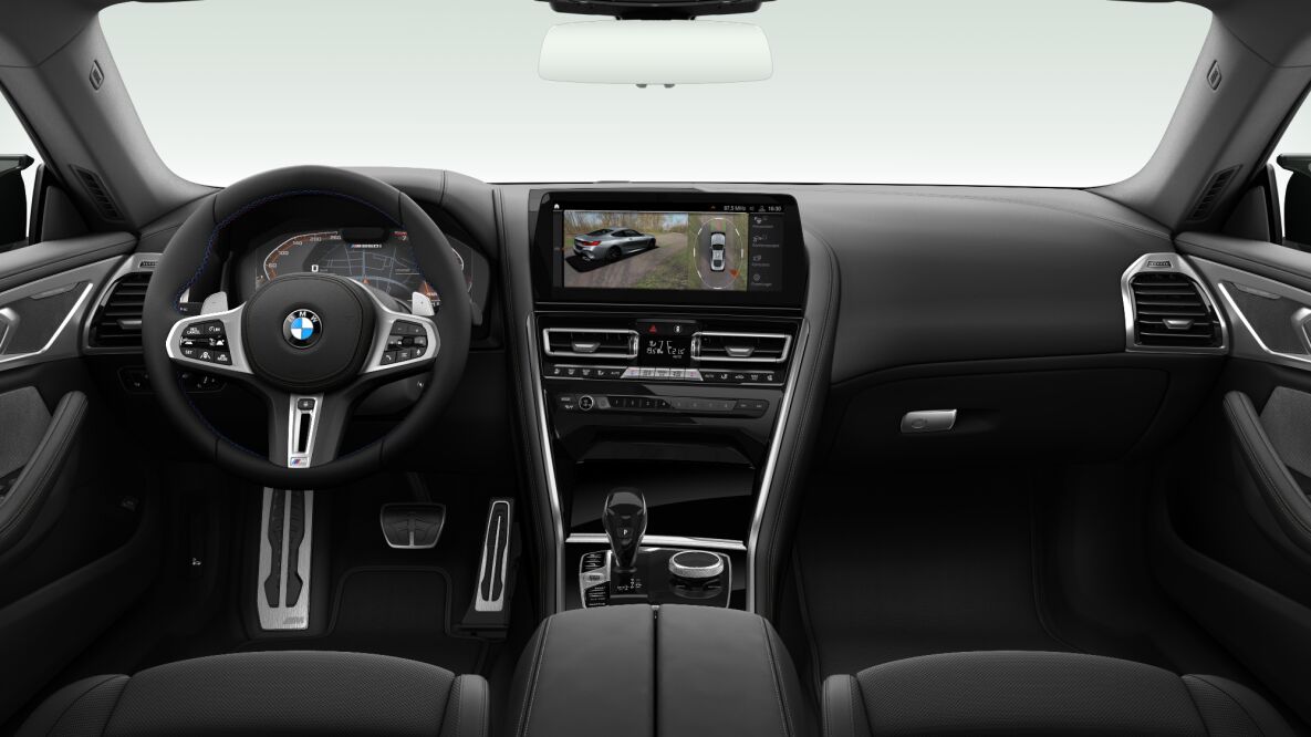 BMW BMW 8er im Innenraum von vorne