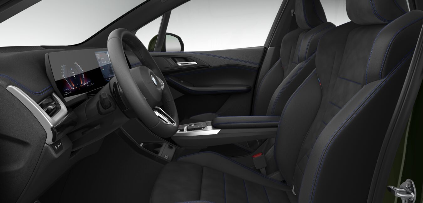 BMW BMW 2er im Innenraum seitlich BMW BMW 2er im Innenraum seitlich