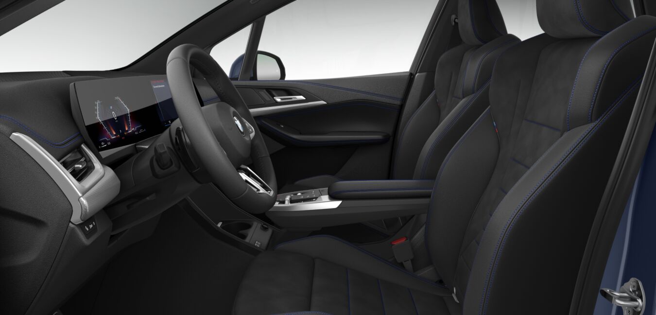 BMW BMW 2er im Innenraum seitlich BMW BMW 2er im Innenraum seitlich