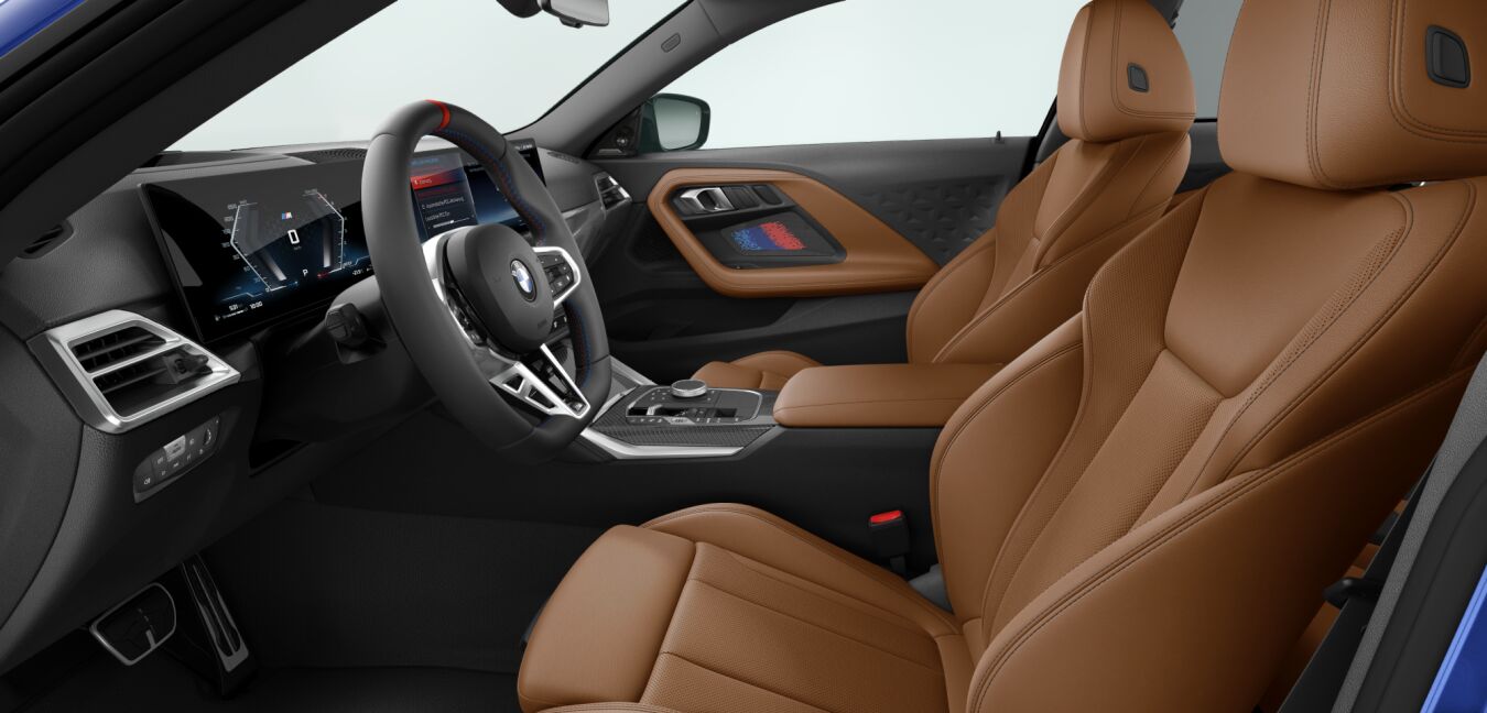 BMW BMW 2er im Innenraum seitlich BMW BMW 2er im Innenraum seitlich