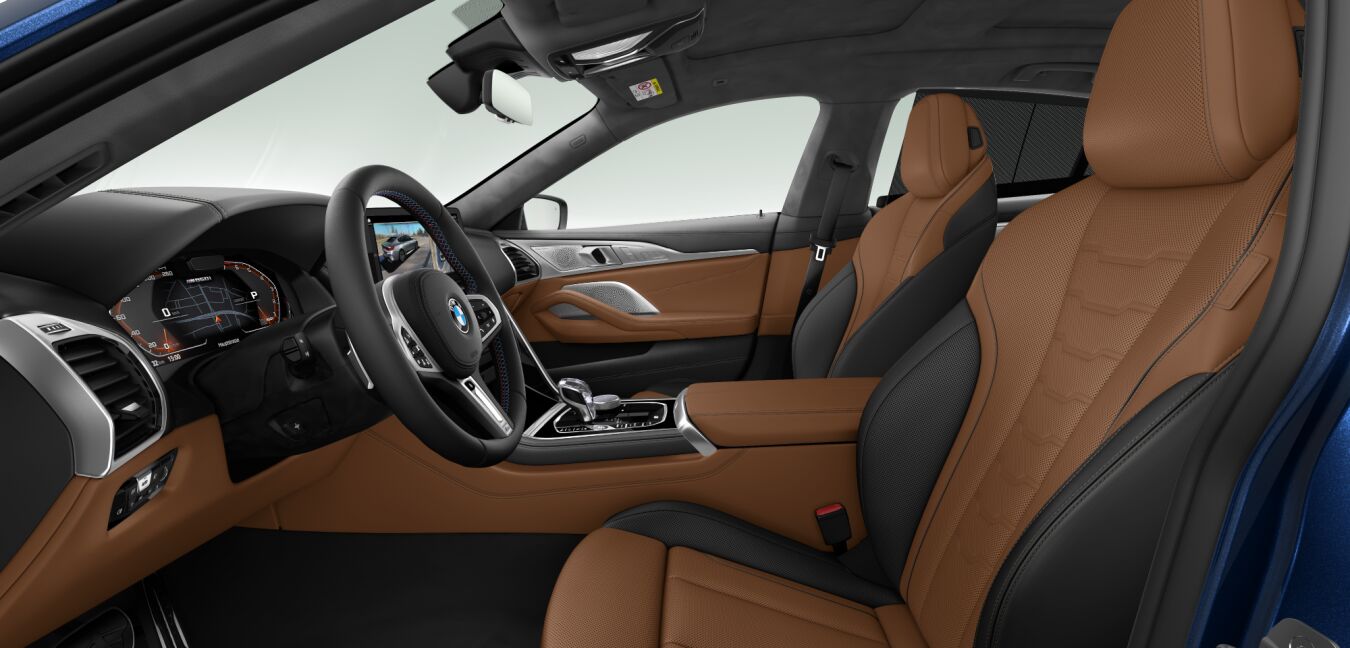 BMW BMW 8er im Innenraum seitlich BMW BMW 8er im Innenraum seitlich