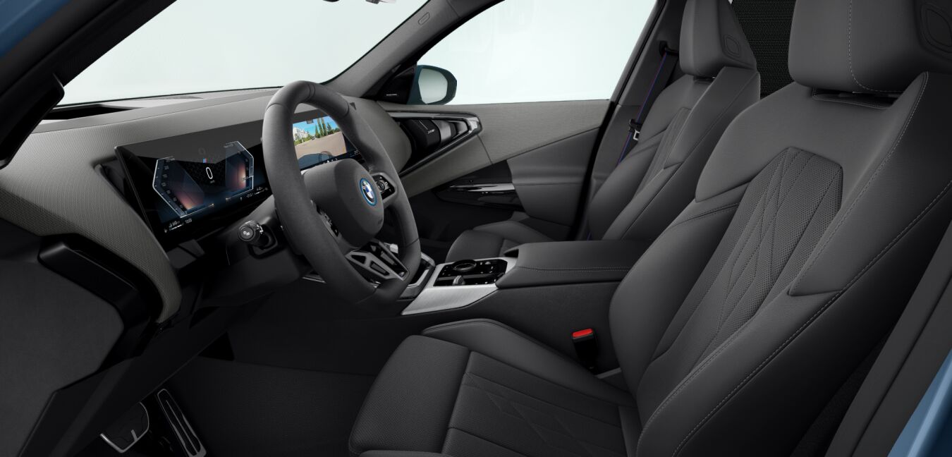 BMW BMW X im Innenraum seitlich