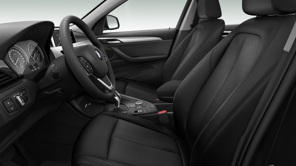BMW BMW X im Innenraum seitlich BMW BMW X im Innenraum seitlich