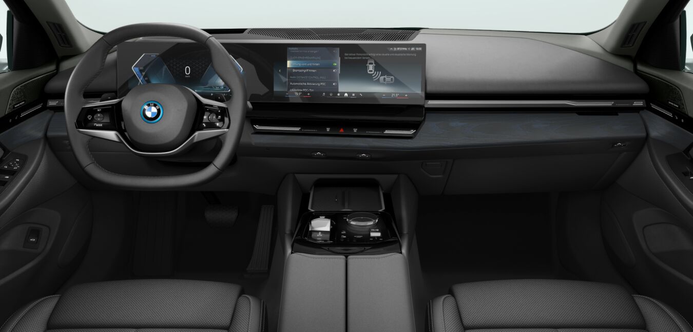 BMW BMW 5er im Innenraum von vorne BMW BMW 5er im Innenraum von vorne