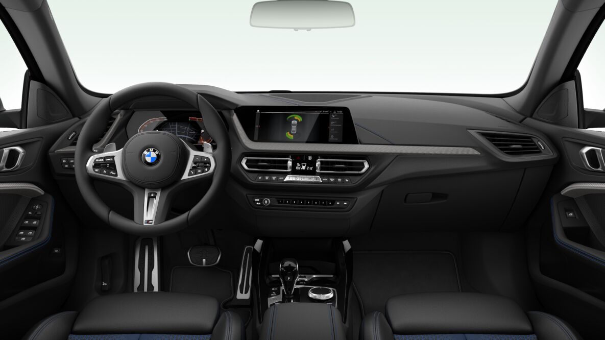 BMW BMW 2er im Innenraum von vorne BMW BMW 2er im Innenraum von vorne