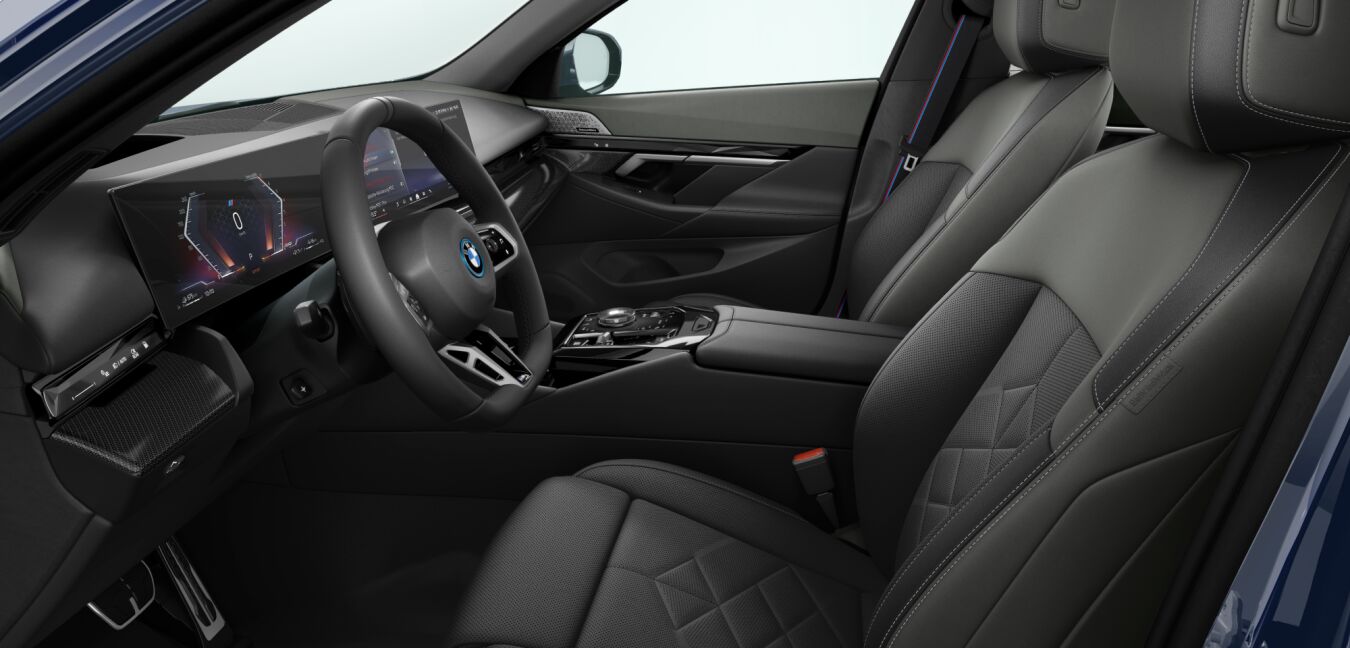 BMW BMW 5er im Innenraum seitlich BMW BMW 5er im Innenraum seitlich