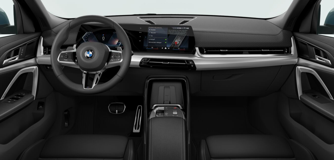 BMW BMW X im Innenraum von vorne