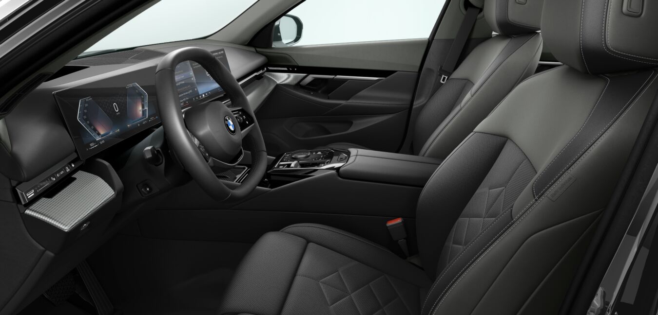 BMW BMW 5er im Innenraum seitlich BMW BMW 5er im Innenraum seitlich