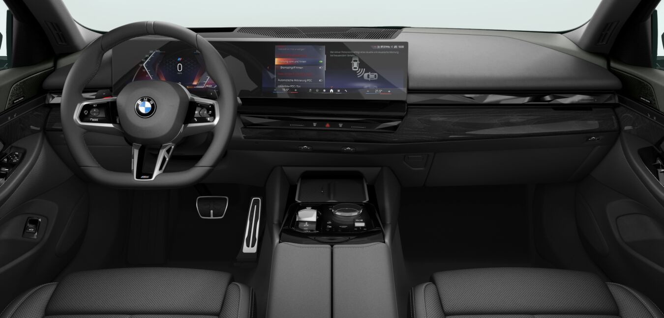 BMW BMW 5er im Innenraum von vorne