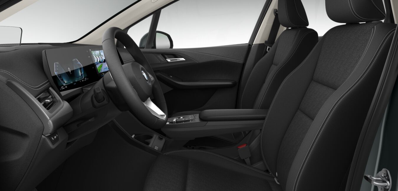 BMW BMW 2er im Innenraum seitlich BMW BMW 2er im Innenraum seitlich