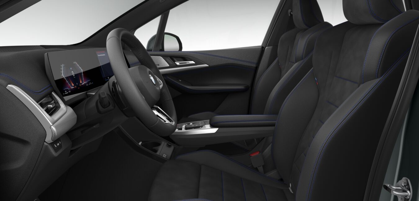 BMW BMW 2er im Innenraum seitlich BMW BMW 2er im Innenraum seitlich