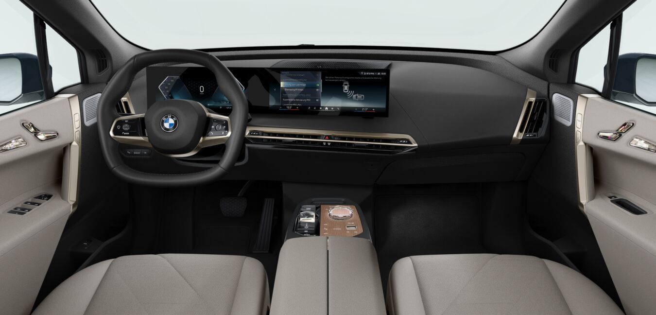 BMW BMW I im Innenraum von vorne
