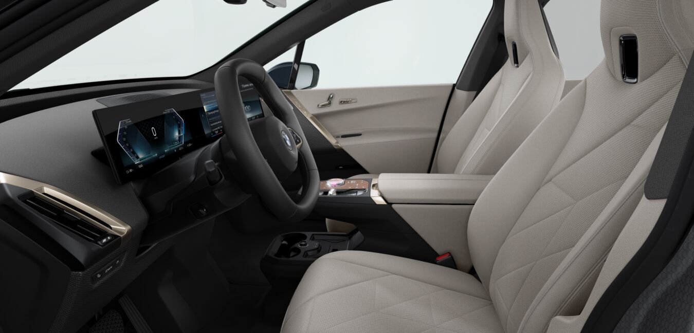 BMW BMW I im Innenraum seitlich