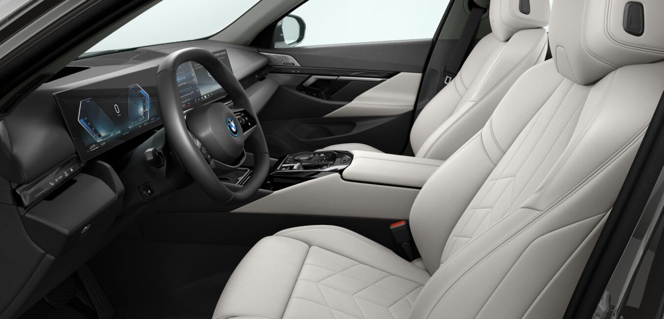 BMW BMW 5er im Innenraum seitlich