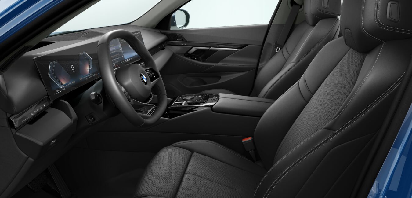 BMW BMW 5er im Innenraum seitlich BMW BMW 5er im Innenraum seitlich