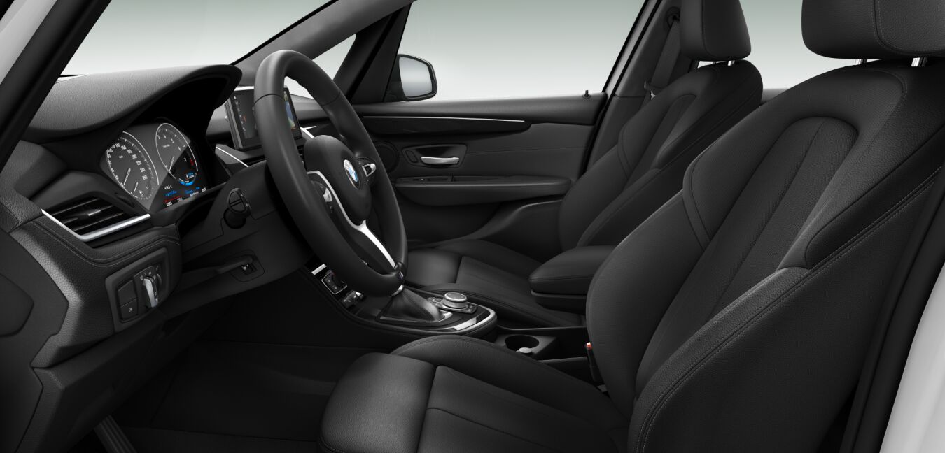BMW BMW 2er im Innenraum seitlich BMW BMW 2er im Innenraum seitlich