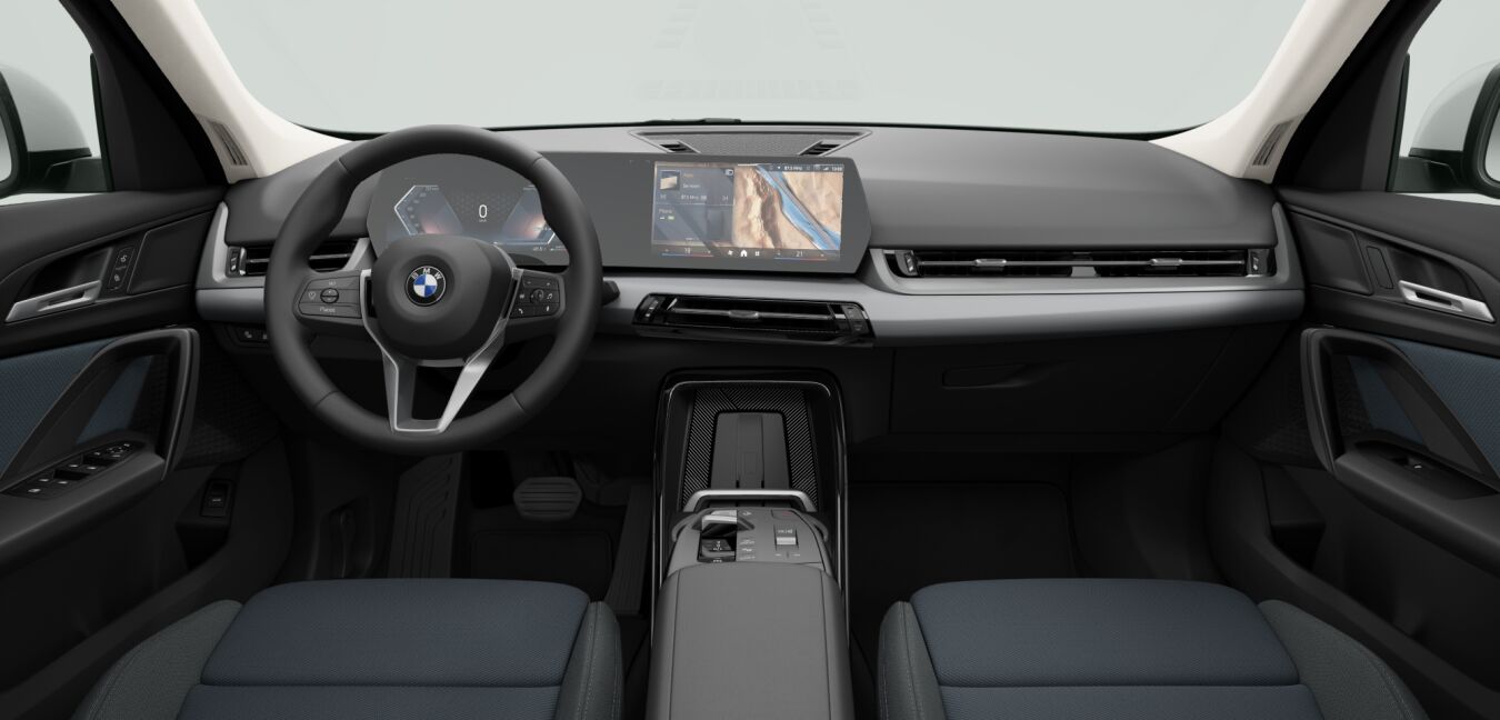 BMW BMW X im Innenraum von vorne