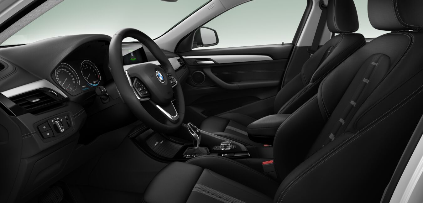 BMW BMW X im Innenraum seitlich BMW BMW X im Innenraum seitlich