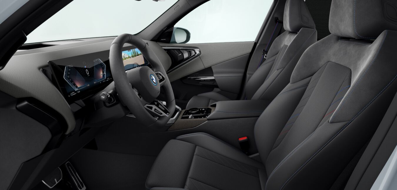 BMW BMW X im Innenraum seitlich