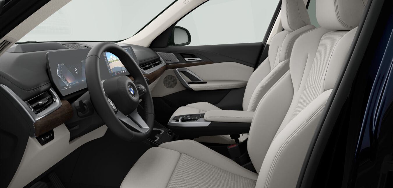 BMW BMW X im Innenraum seitlich