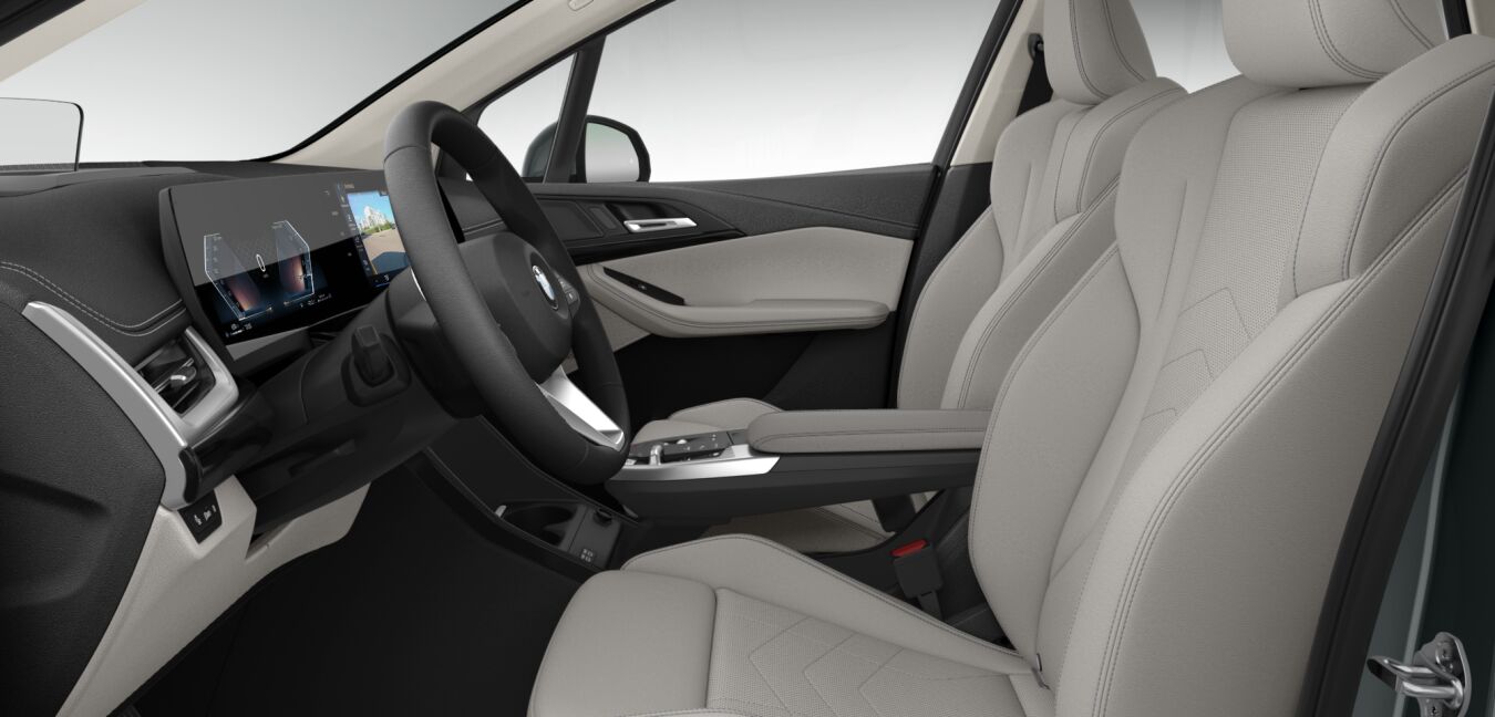 BMW BMW 2er im Innenraum seitlich BMW BMW 2er im Innenraum seitlich
