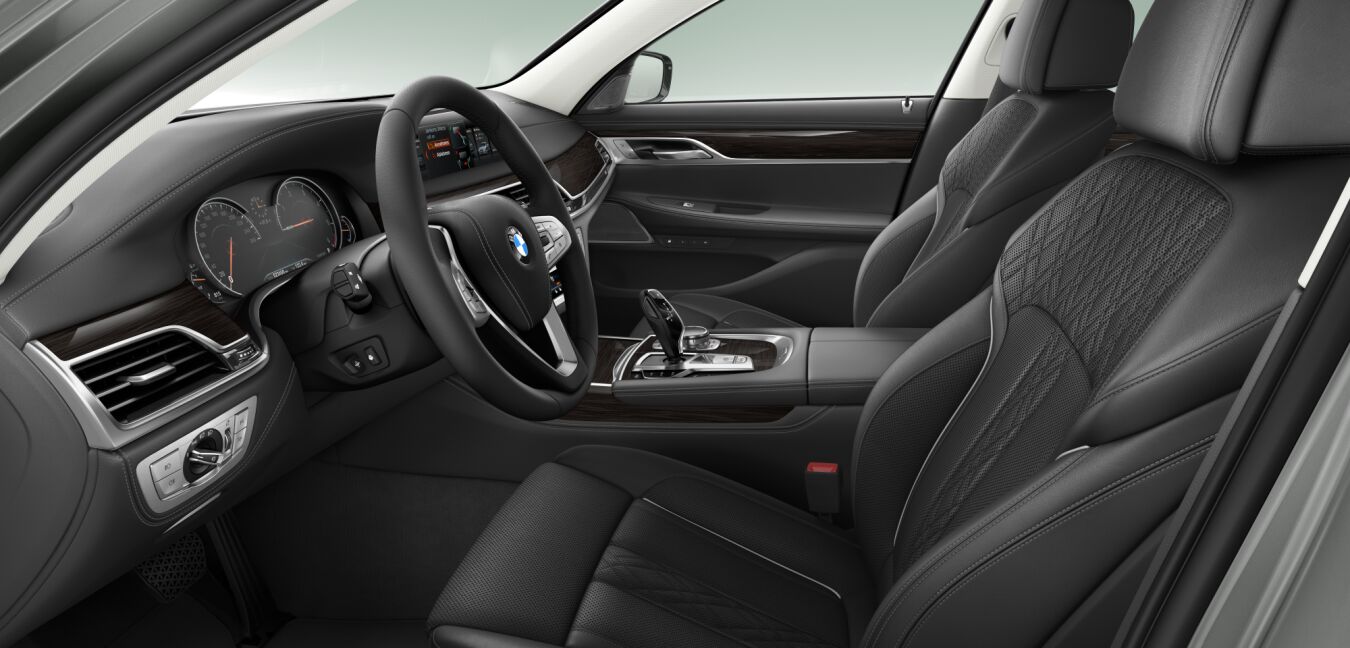 BMW BMW 7er im Innenraum seitlich BMW BMW 7er im Innenraum seitlich