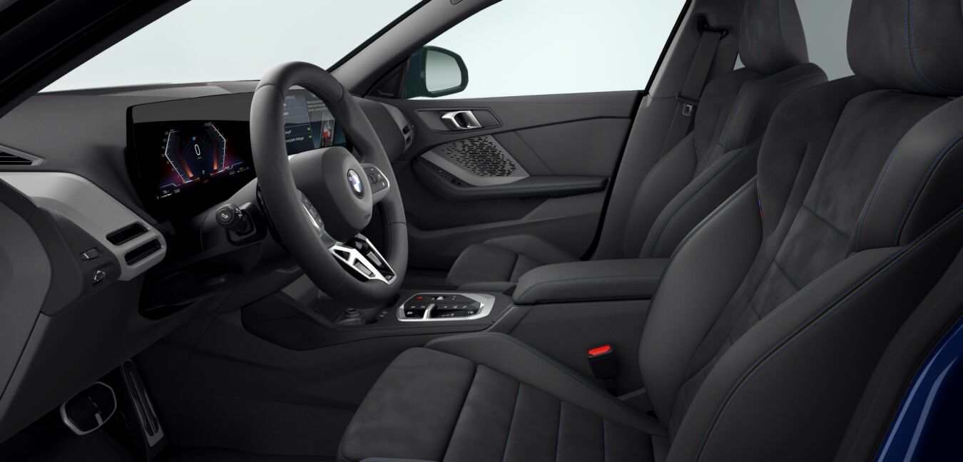 BMW BMW 2er im Innenraum seitlich BMW BMW 2er im Innenraum seitlich