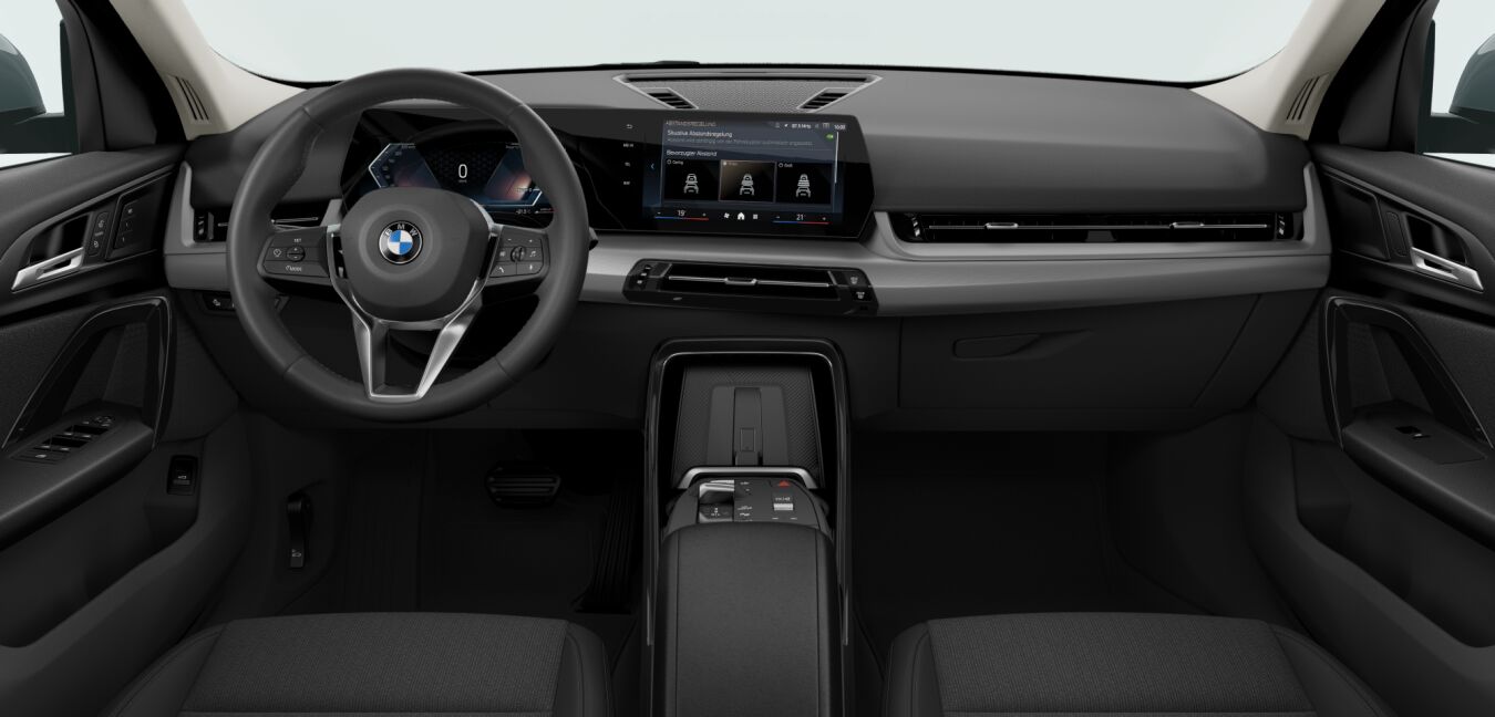BMW BMW X im Innenraum von vorne