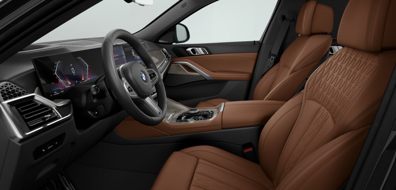 BMW BMW X im Innenraum seitlich