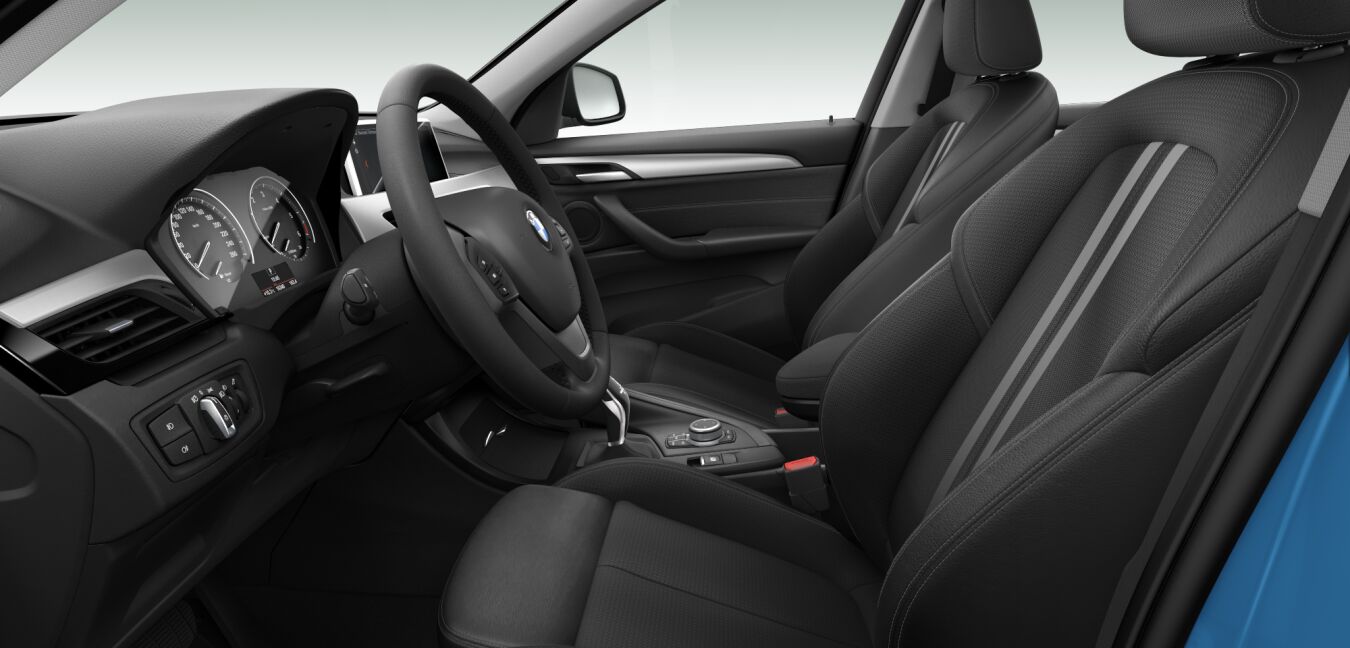 BMW BMW X im Innenraum seitlich BMW BMW X im Innenraum seitlich