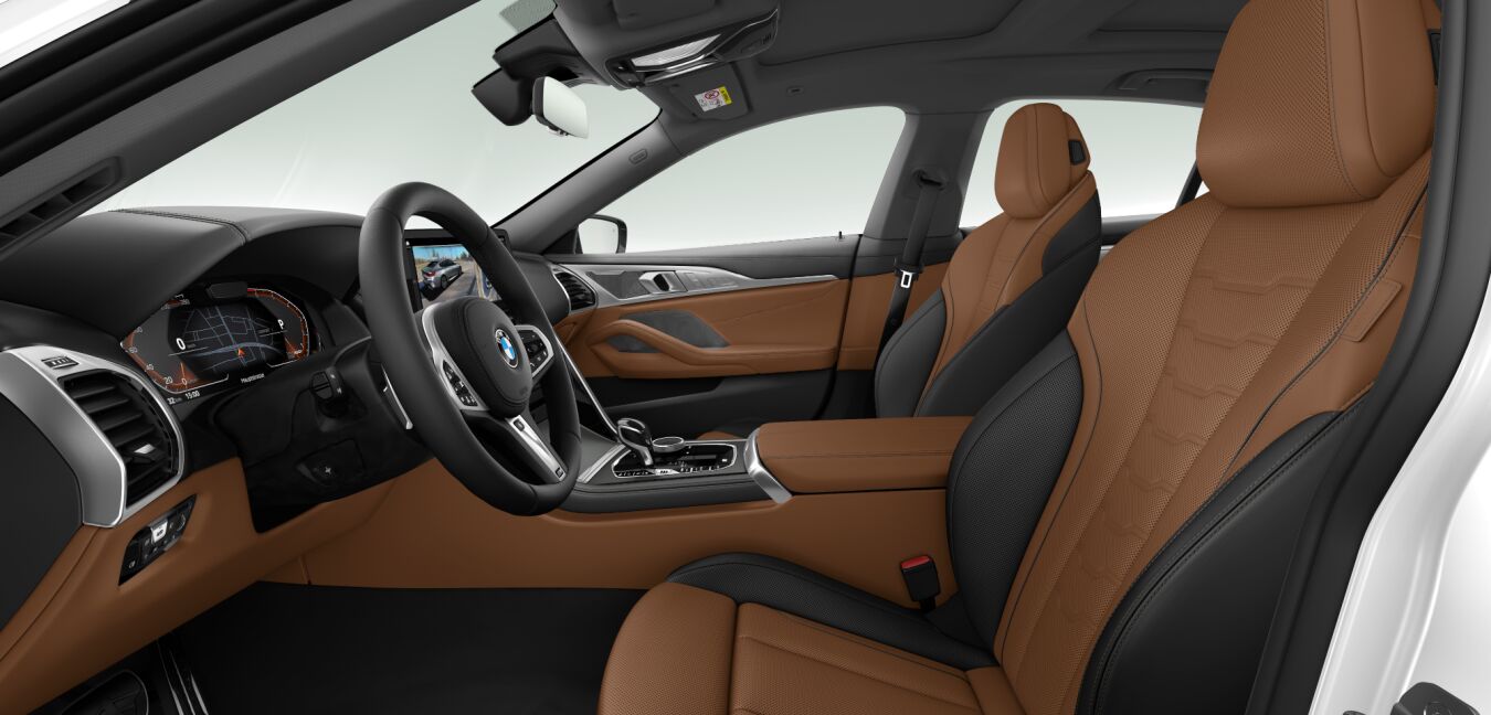 BMW BMW 8er im Innenraum seitlich BMW BMW 8er im Innenraum seitlich