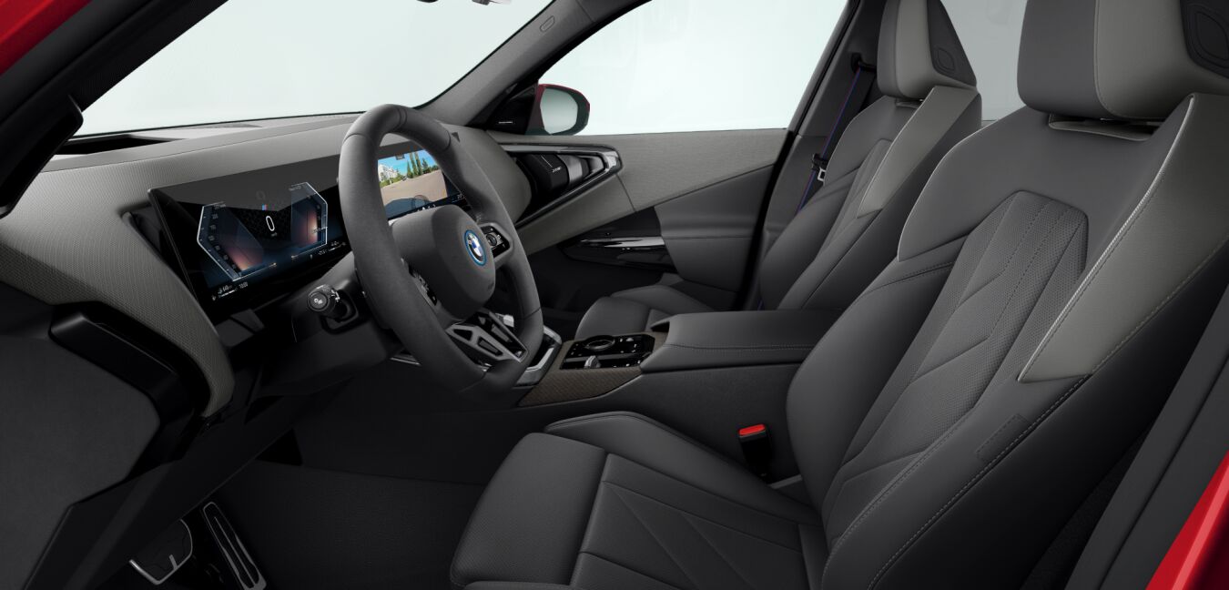 BMW BMW X im Innenraum seitlich