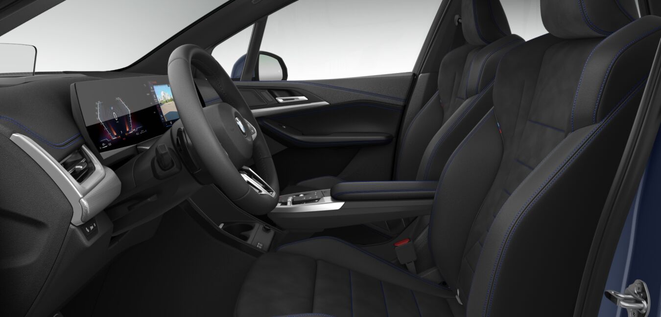 BMW BMW 2er im Innenraum seitlich BMW BMW 2er im Innenraum seitlich