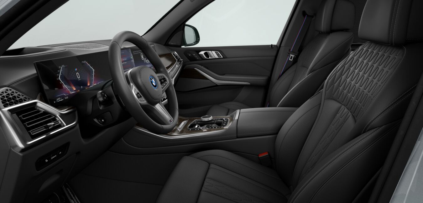 BMW BMW X im Innenraum seitlich