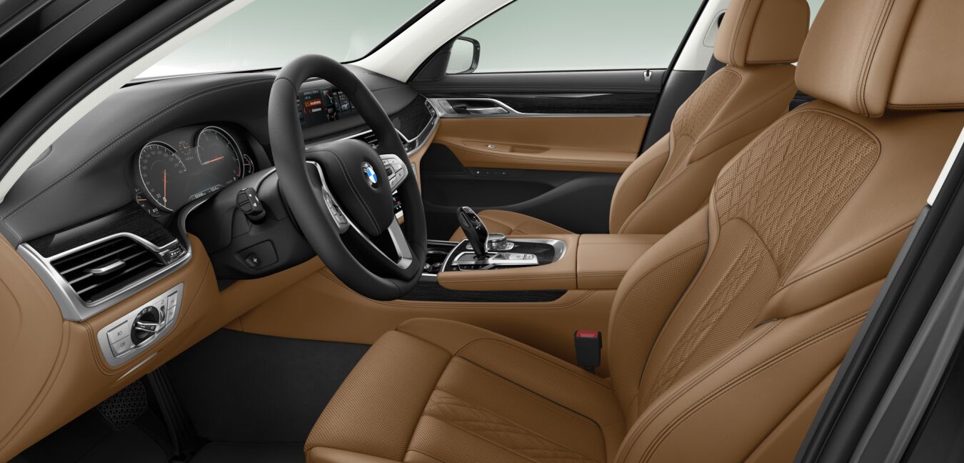 BMW BMW 7er im Innenraum seitlich BMW BMW 7er im Innenraum seitlich