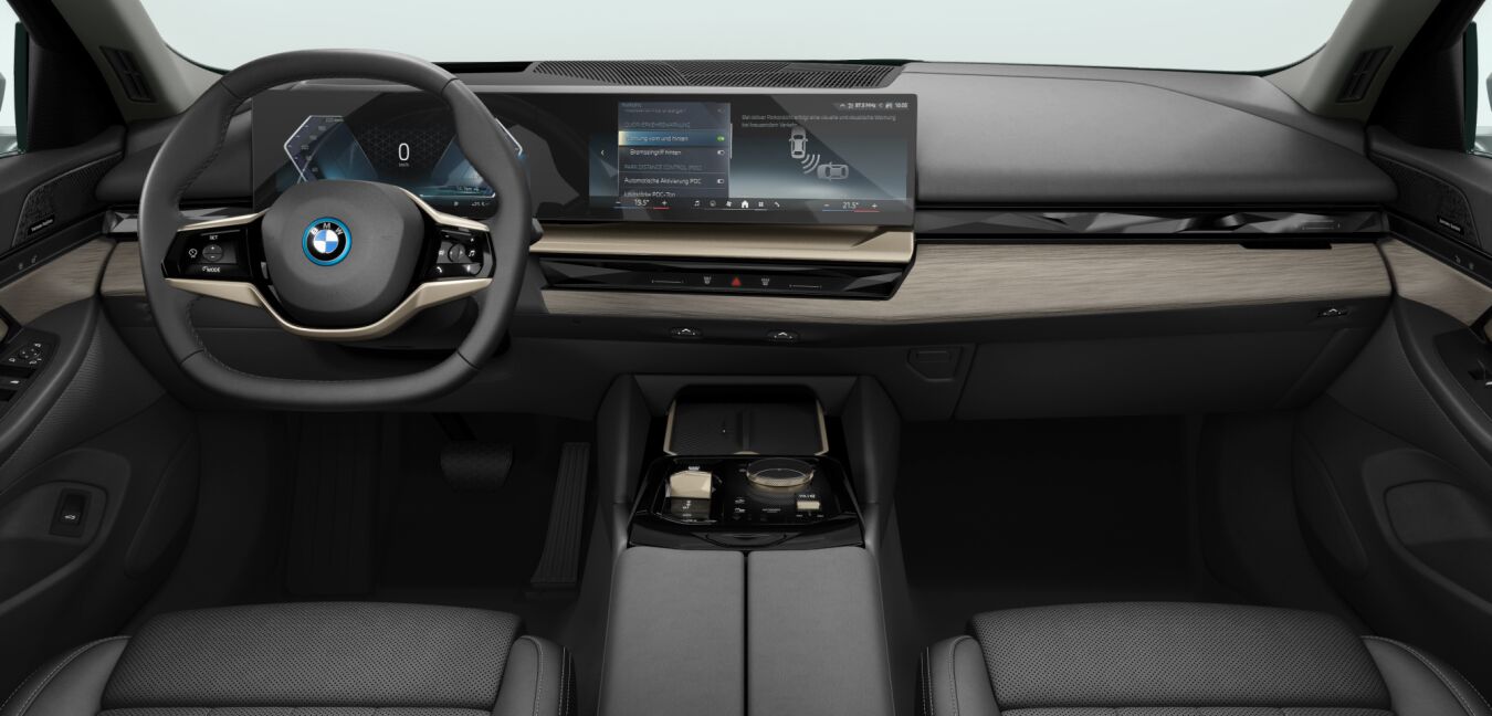 BMW BMW I im Innenraum von vorne