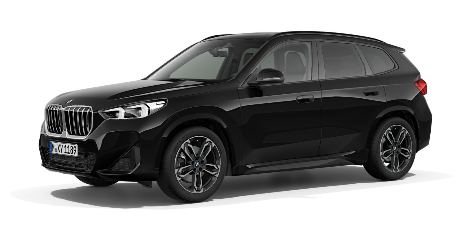 BMW X1 xDrive23i in Schwarz von vorne BMW X1 xDrive23i in Schwarz von vorne