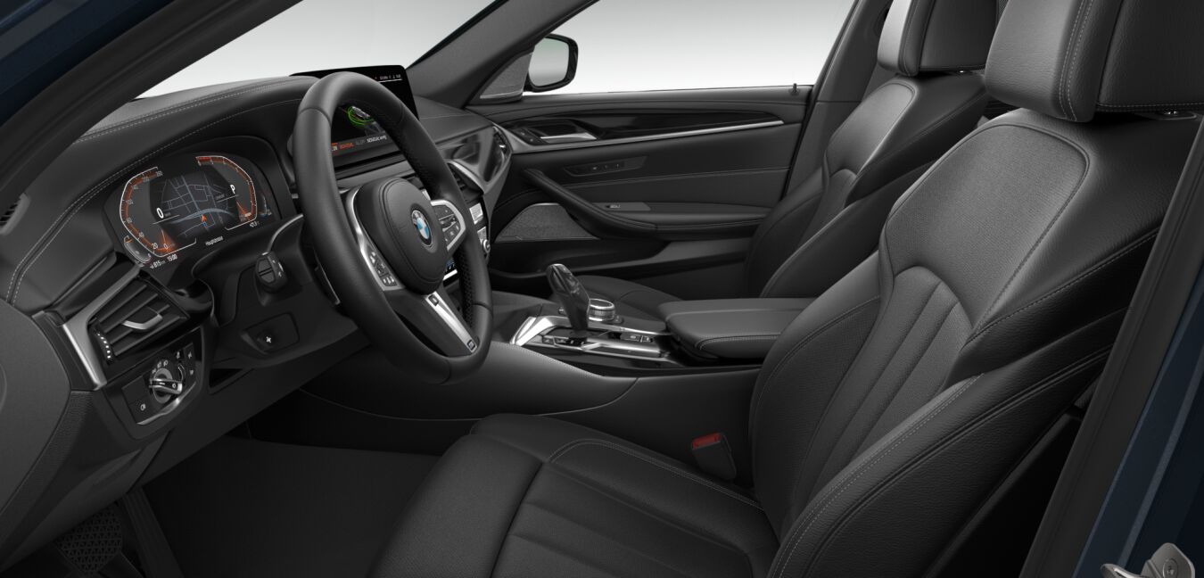 BMW BMW 5er im Innenraum seitlich BMW BMW 5er im Innenraum seitlich