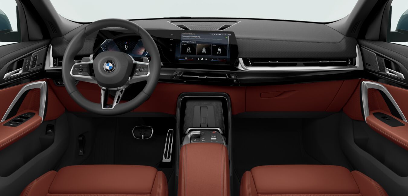 BMW BMW X im Innenraum von vorne