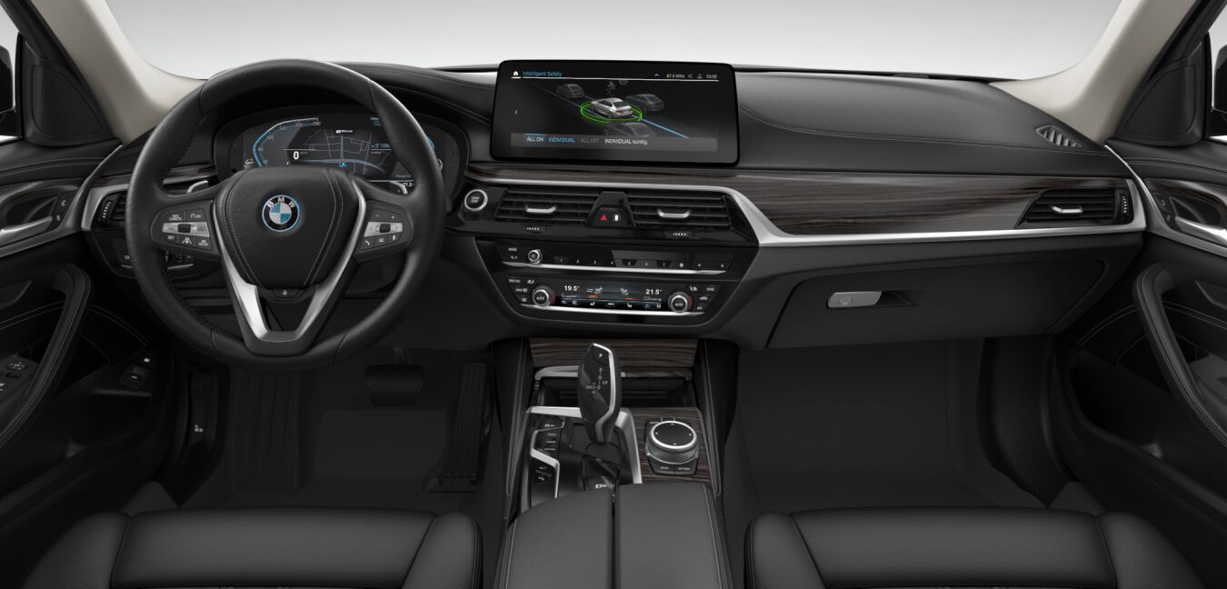 BMW BMW 5er im Innenraum von vorne BMW BMW 5er im Innenraum von vorne